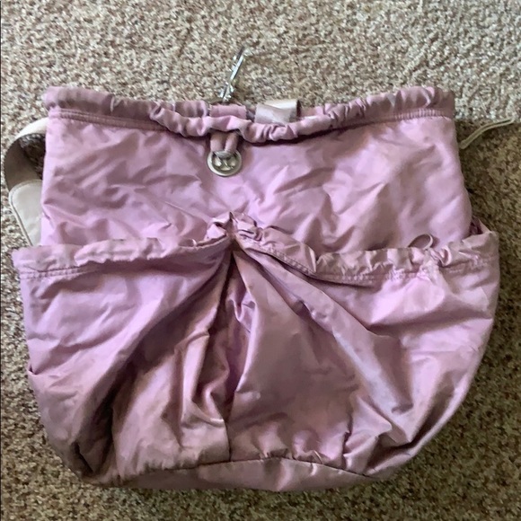 Lululemon lilac duffel bag